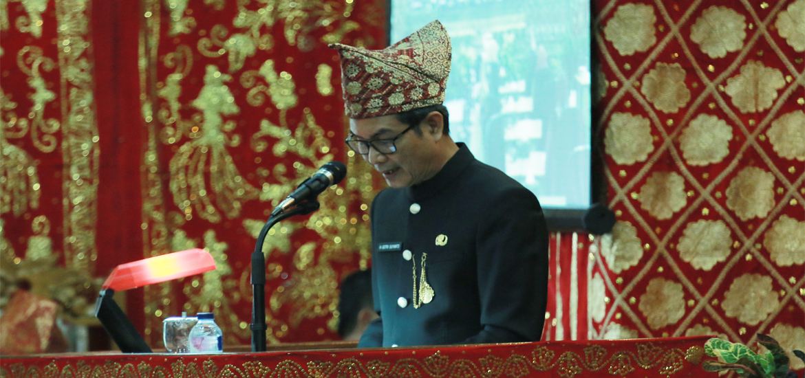 Asisten I Pemprov Bengkulu mewakili Plt Gubernur menyampaikan sambutan