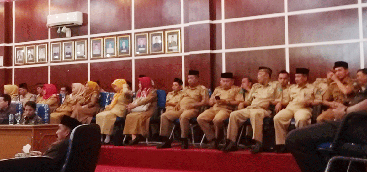 -- Jajaran OPD Kota Bengkulu tampak hadir mengikuti paripurna --