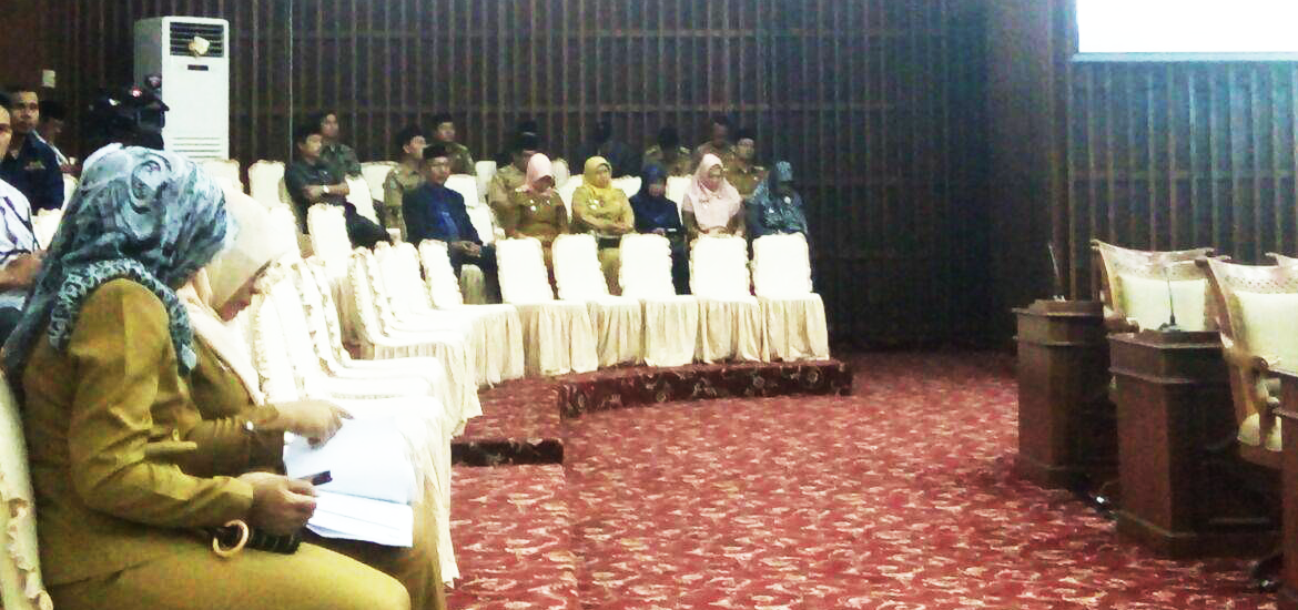 -- Jajaran OPD Provinsi Bengkulu mengikuti paripurna --