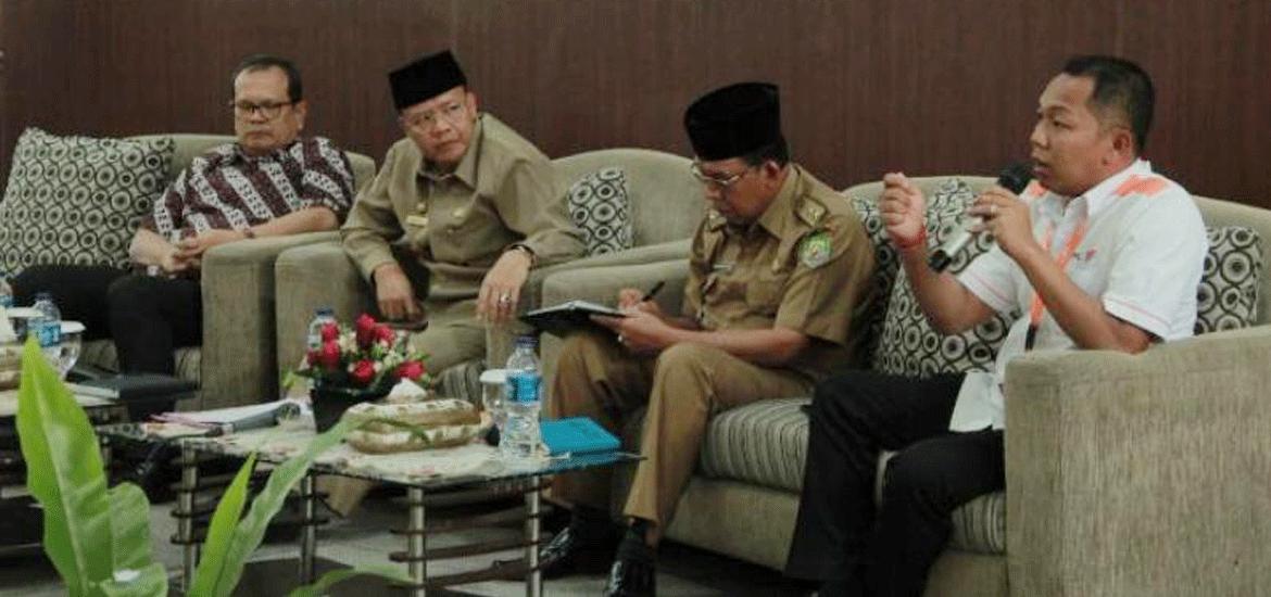 General Manager  Pelindo Drajat Sulistio  saat konsolidasi pelaku usaha CPO dan kopi Bengkulu