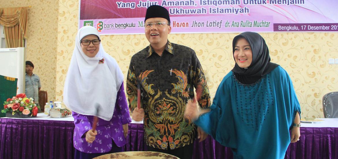 Plt Gubernur Bengkulu Rohidin Mersyah membuka secara resmi Musyawarah Wilayah  (Muswil) III Wanita Islam  (WI) Provinsi Bengkulu
