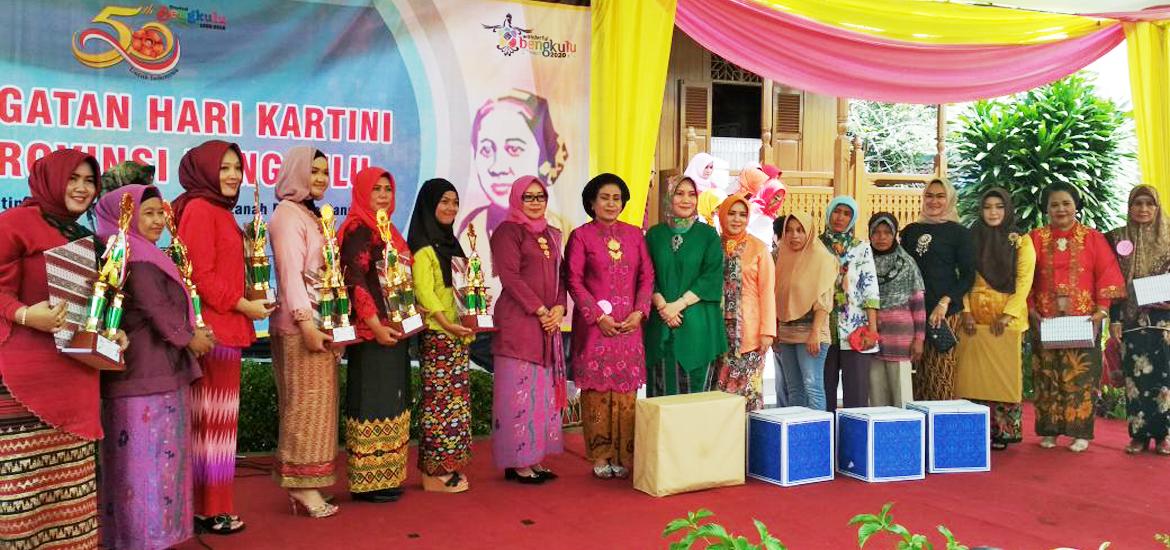 -- Peringatan Hari Kartini Ke- 139 Tahun 2018 di Halaman Rumah Fatmawati Soekarno, Rabu (25/4/2018) --