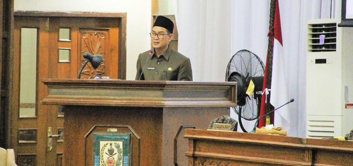 Rapat Paripurna Dengan Agenda Laporan Banmus dan Penyampaian Nota Penjelasan Atas Rancangan Peraturan Daerah