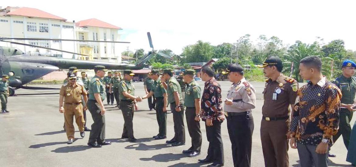 Wakasad dan Pangdam II/Sriwijaya tiba di Bengkulu Tengah, Selasa (7/8/2018)