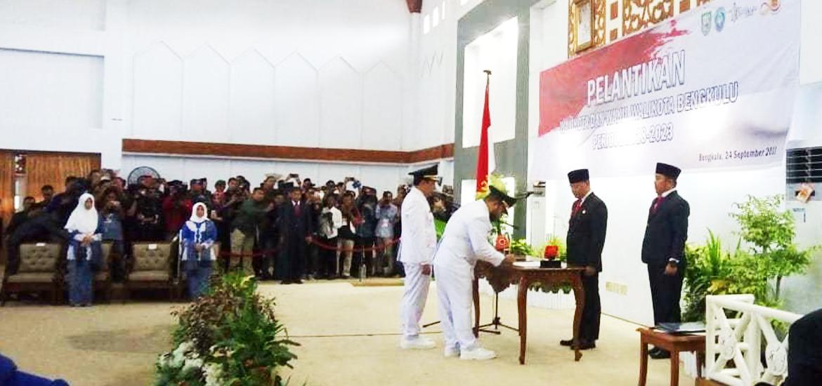 Pelantikan Helmi – Dedy Resmi Dilantik Sebagai Walikota - Wakil Walikota Bengkulu Periode 2018 - 2023