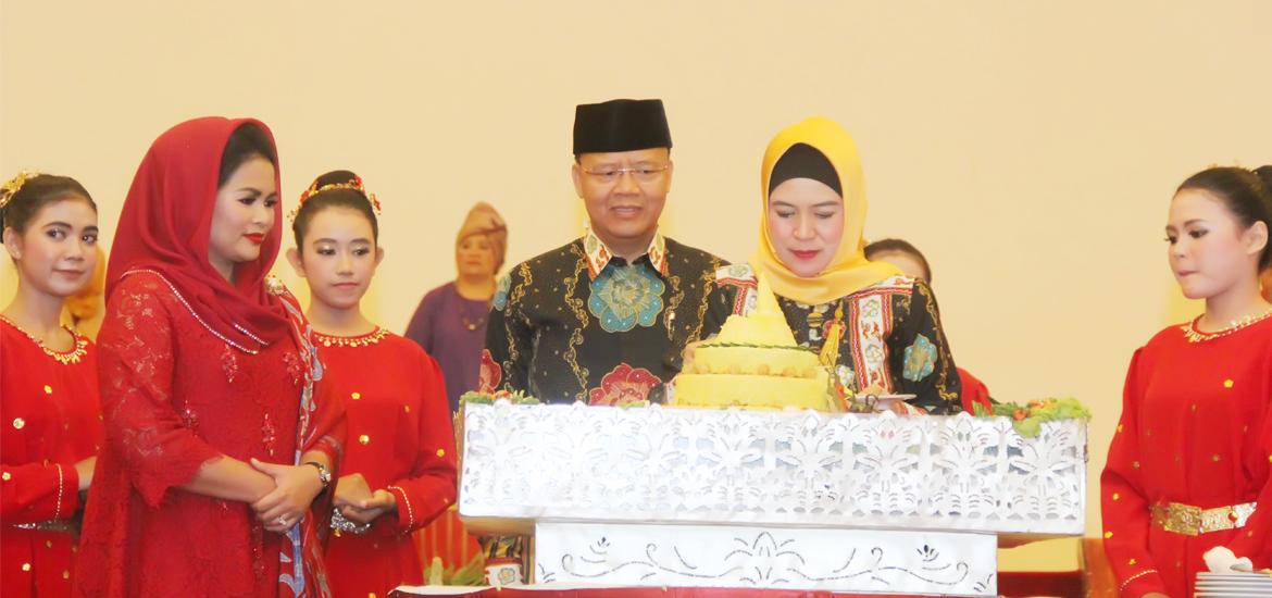 Moment perayaan HUT Emas Provinsi Bengkulu   ke-50 bertajuk "Semalam di Bumi Rafflesia," di Gedung Balai Samudera Jakarta
