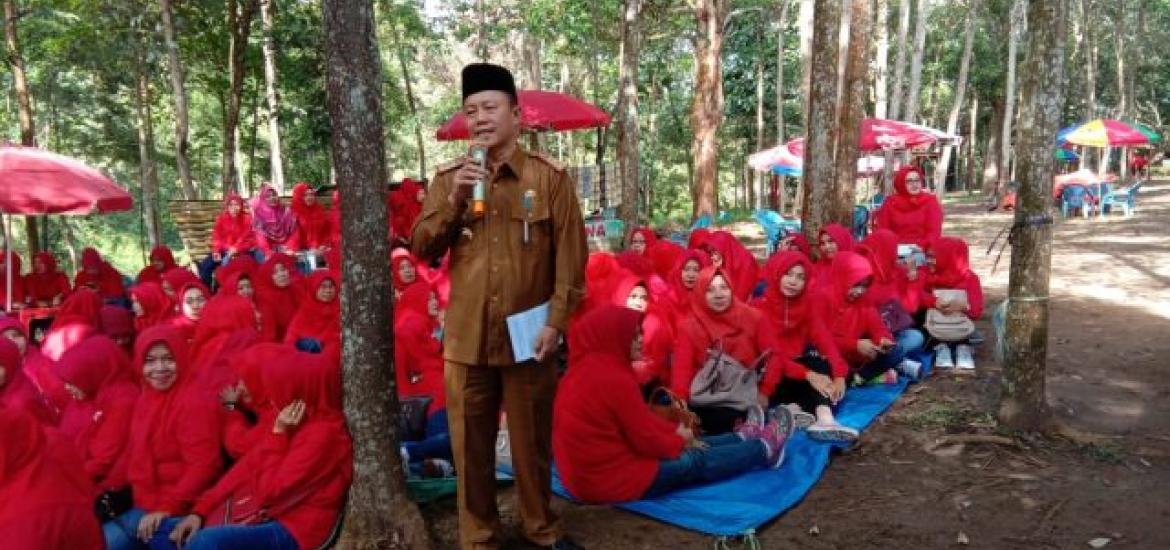 Pj. Sekda Kabupaten Bengkulu Selatan, Drs. Yulian Fauzi saat menyampaikan sambutan