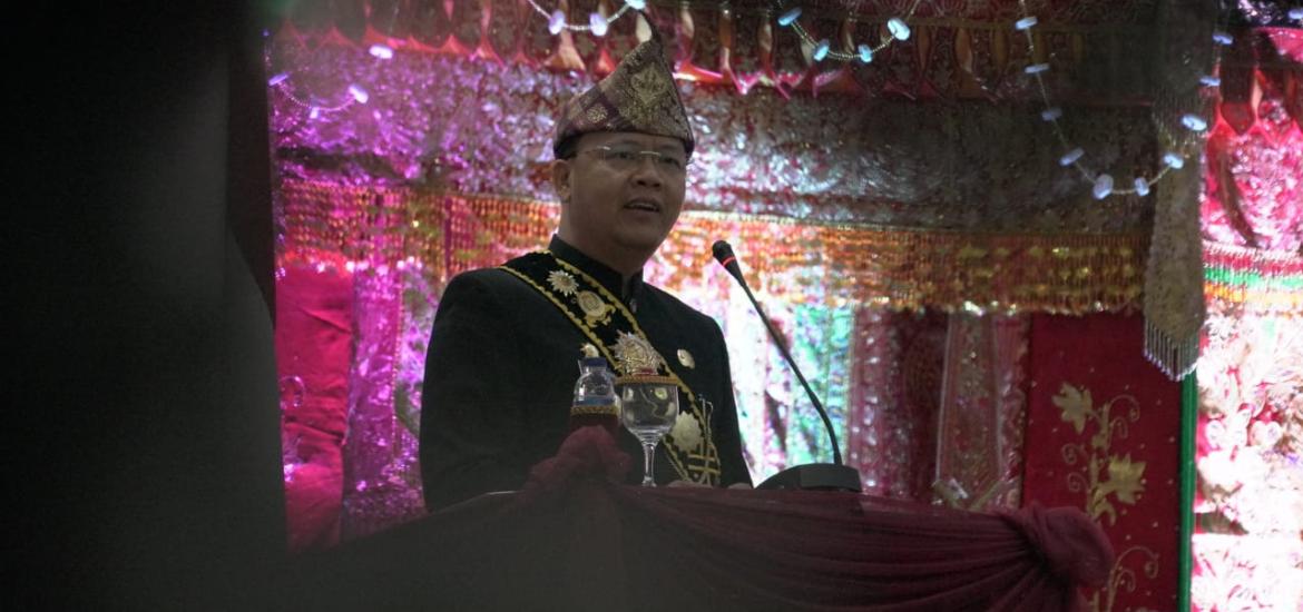 Gubernur Bengkulu Rohidin Mersyah saat Paripurna Istimewa HUT ke 15 Kabupaten Kepahiang