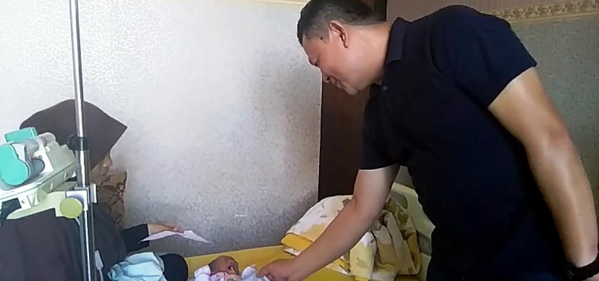 Syofyan Akmal mengunjungi Ilham di Rumah Sakit Bhayangkara