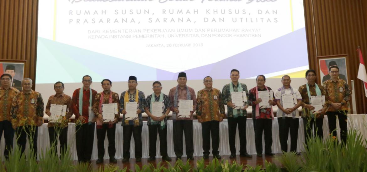 Serah terima hibah aset Barang Milik Negara