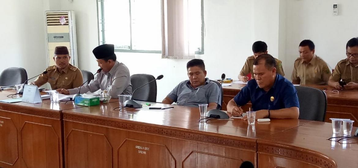 Rapat Kerja Bahas Usulan Pelantikan Gusnan Mulyadi Sebagai Bupati Bengkulu Selatan