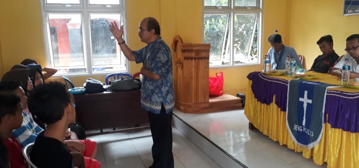Sosialisasi mengusung tema "Pendidikan Seks, antara Tabu dan Kebutuhan untuk Pencegahan Kekerasan Seksual serta Penanganannya".