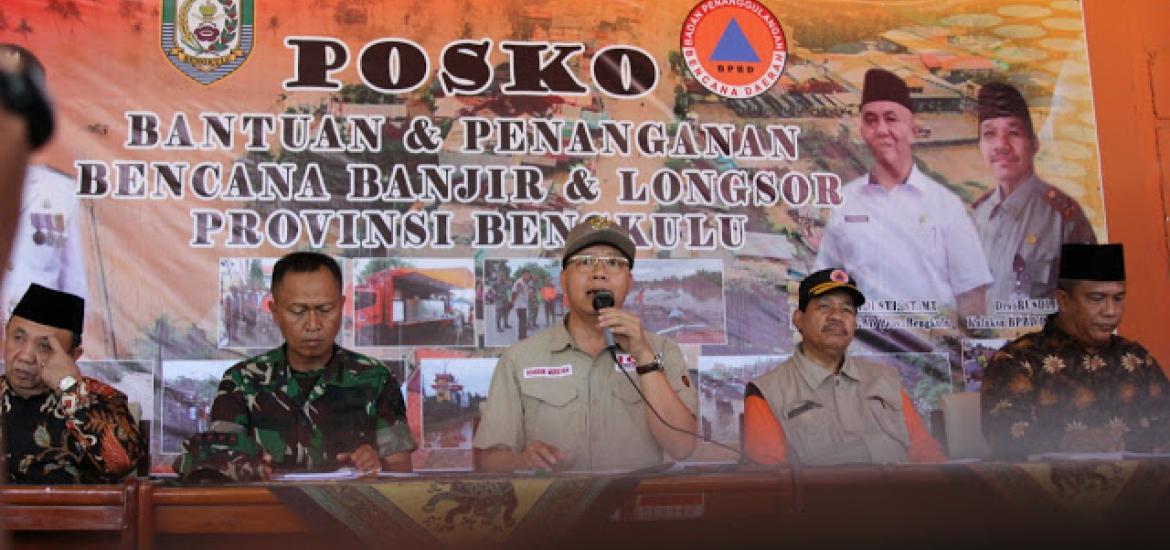 Konferensi Pers terkait musibah banjir di Bengkulu