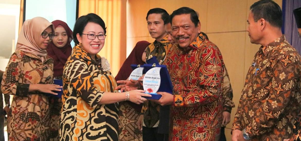 Bupati Bengkulu Utara Ir. Mian Terima 3 Penghargaan Dari Ditjen Perbendaharaan RI