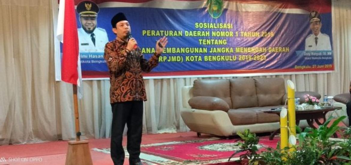 Wakil Walikota Dedy Wahyudi Berikan Pemaparan Acara Sosialisasi