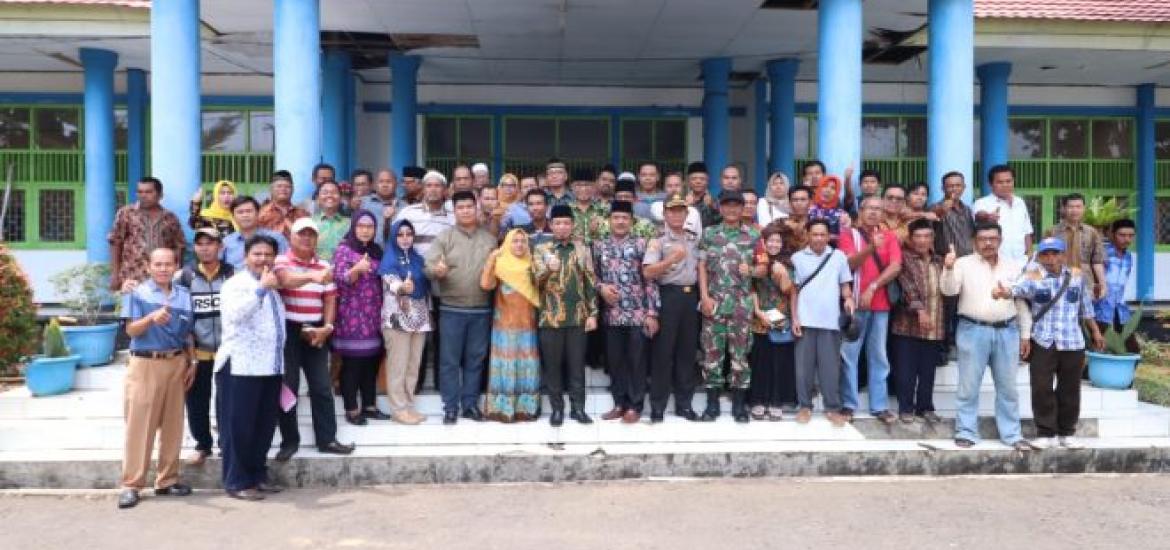 Wawalikota Dedy Wahyudi saat pendataan dan pembinaan terhadap seluruh RT/RW se-Kecamatan Muara Bangkahulu