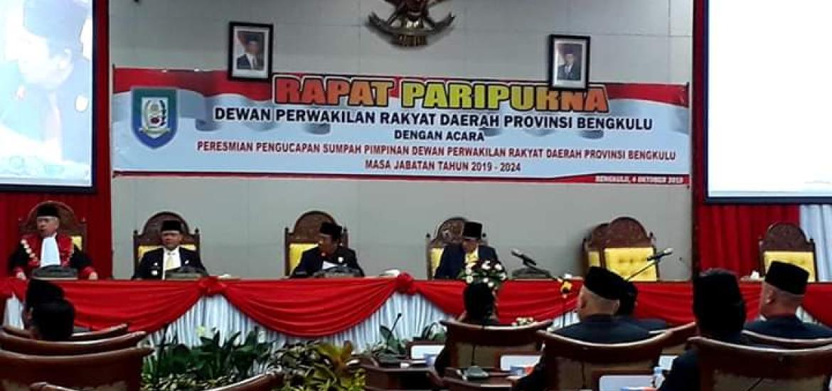 Rapat Paripurna Pelantikan 4 pimpinan DPRD Provinsi Bengkulu