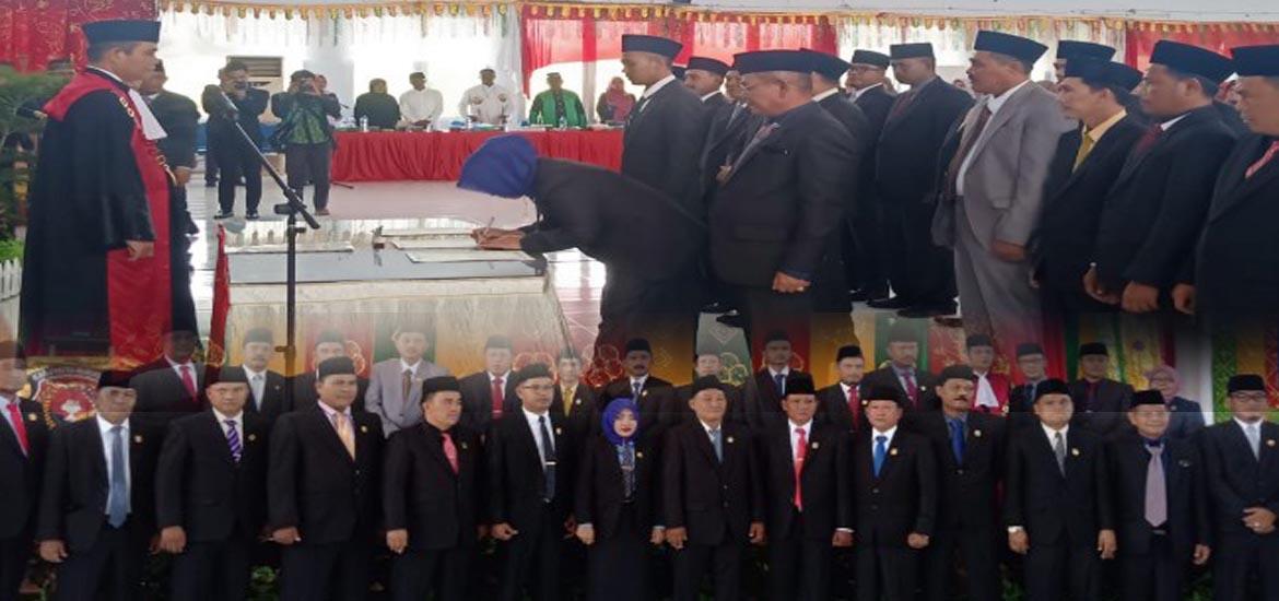 Pelantikan anggota dewan Mukomuko periode 2019 - 2024