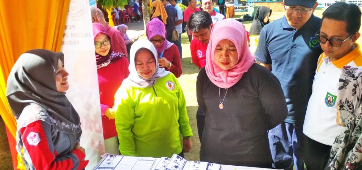 Senam Massal dan Bakti Sosial dalam rangka Hari Kesehatan Nasional ke 55 dan HUT ke 51 Provinsi Bengkulu