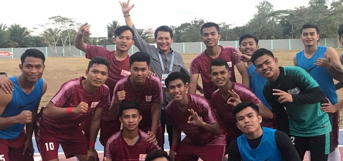 foto Bersama PS bengkulu bersama manager usai berlaga lawan Riau