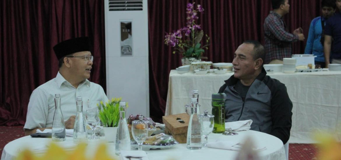 Gubernur Bengkulu Rohidin Mersyah saat bersama Gubernur Sumut Edy Rahmayadi