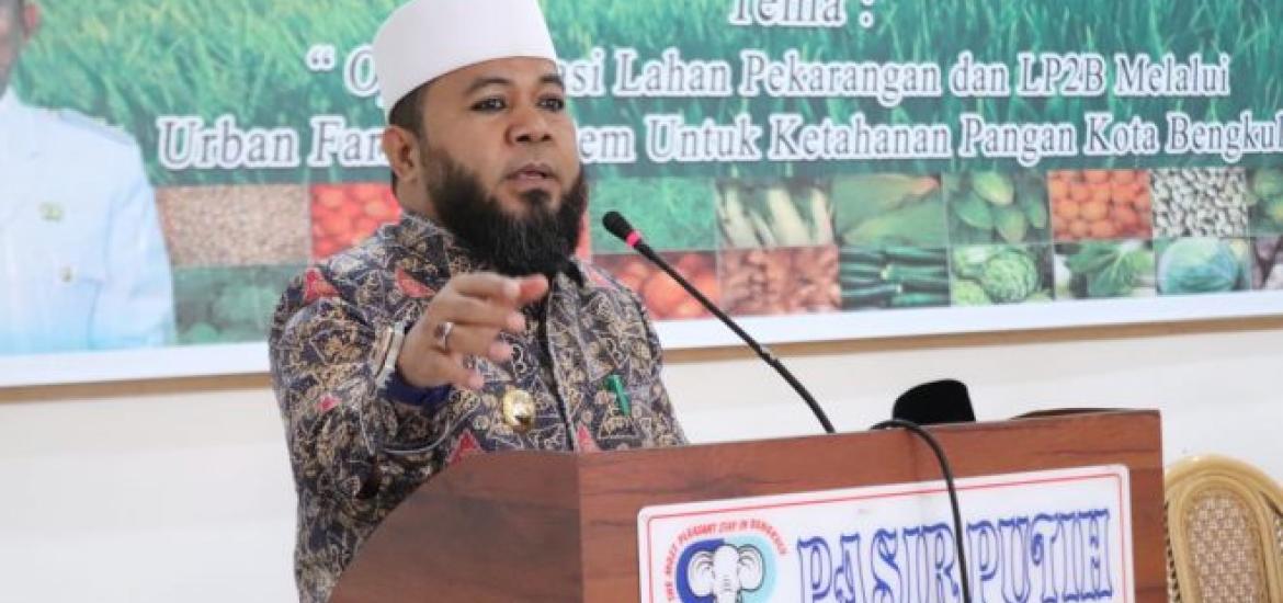 Walikota Bengkulu Helmi Hasan