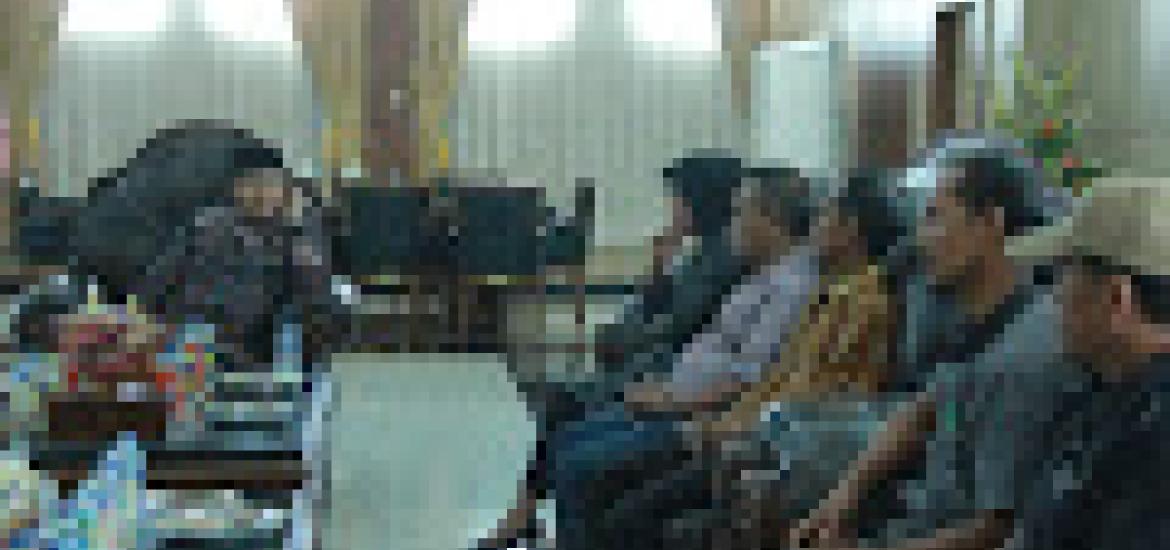 Gubernur Rohidin saat ditemui perwakilan warga terdampak pembangunan jalan tol