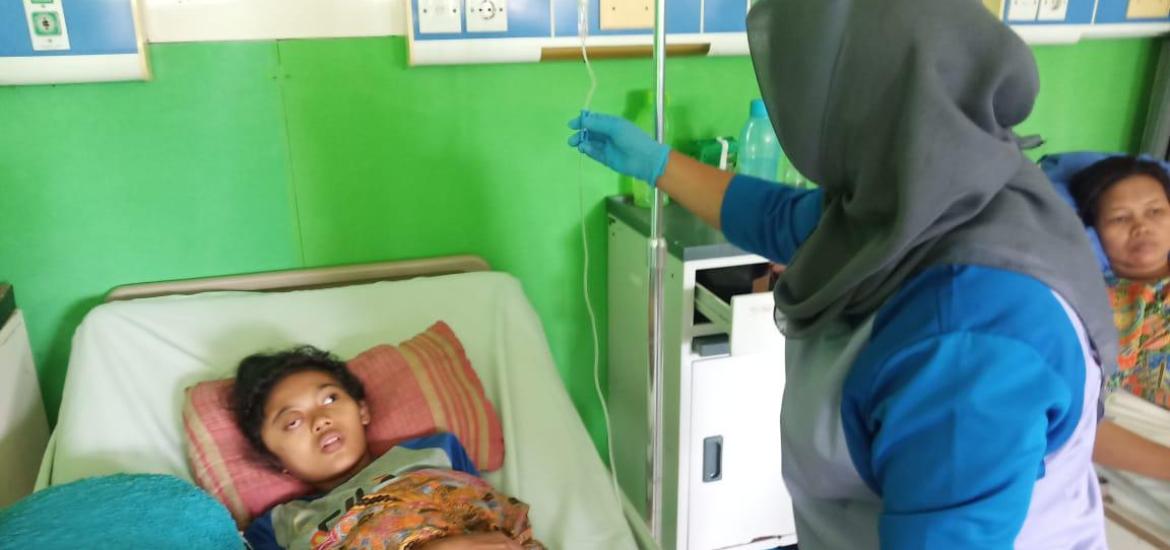 Wela, Penderita Tumor dibawa ke RSUD M Yunus