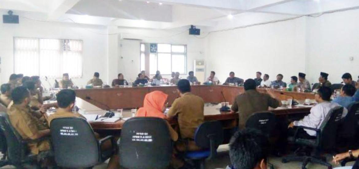 Hearing Dengan DPMD Terkait Penundaan Pilkades