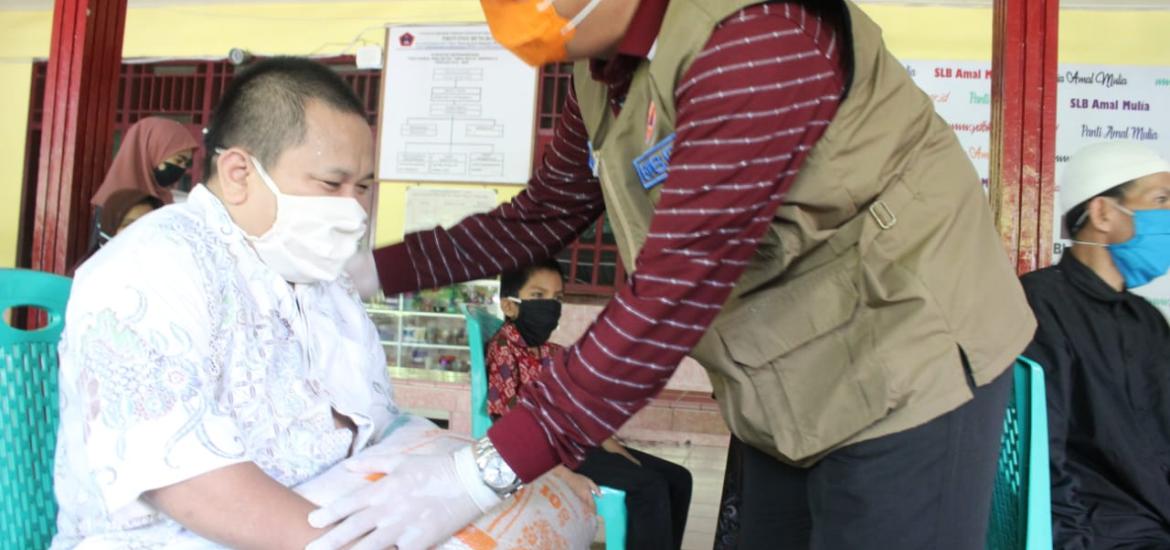 Gubernur Pastikan Kebutuhan Pokok Anak-Anak Panti Asuhan Terpenuhi