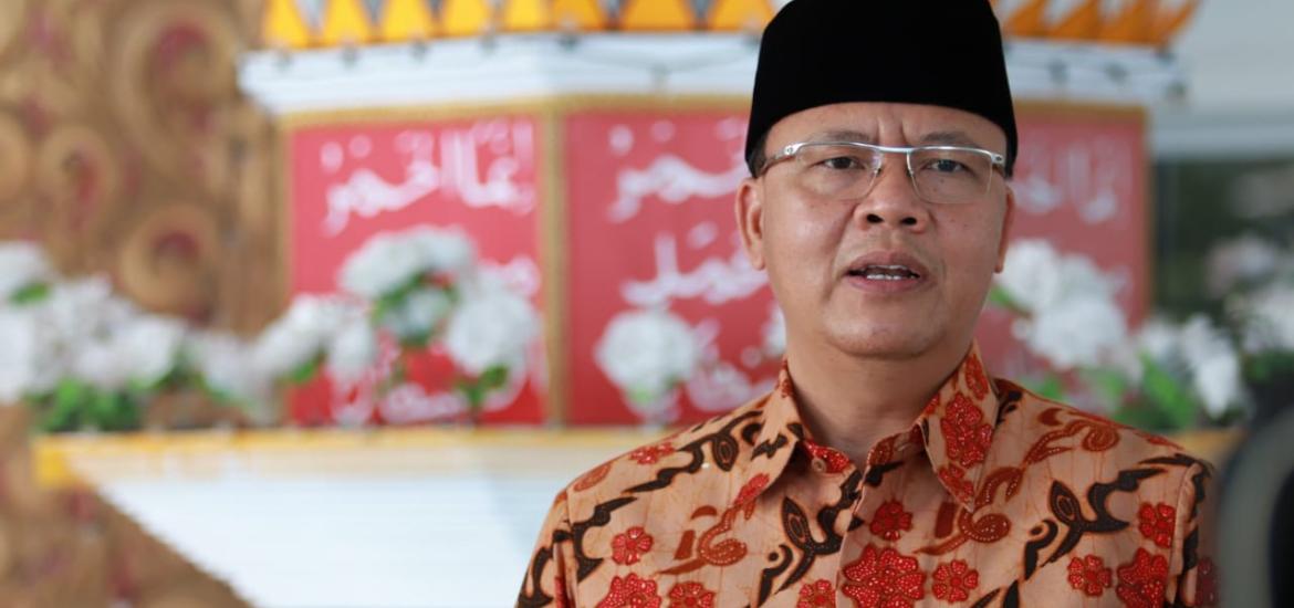 Gubernur Rohidin Mersyah