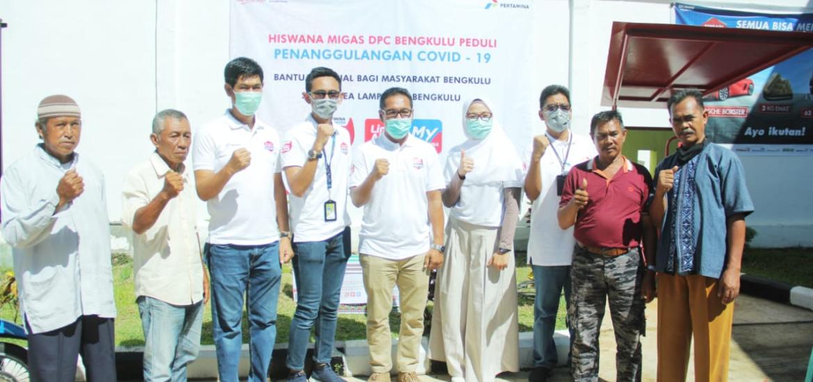 Hiswana Migas dan Pemprov Bagikan Sembako kepada Masyarakat Terdampak Covid-19