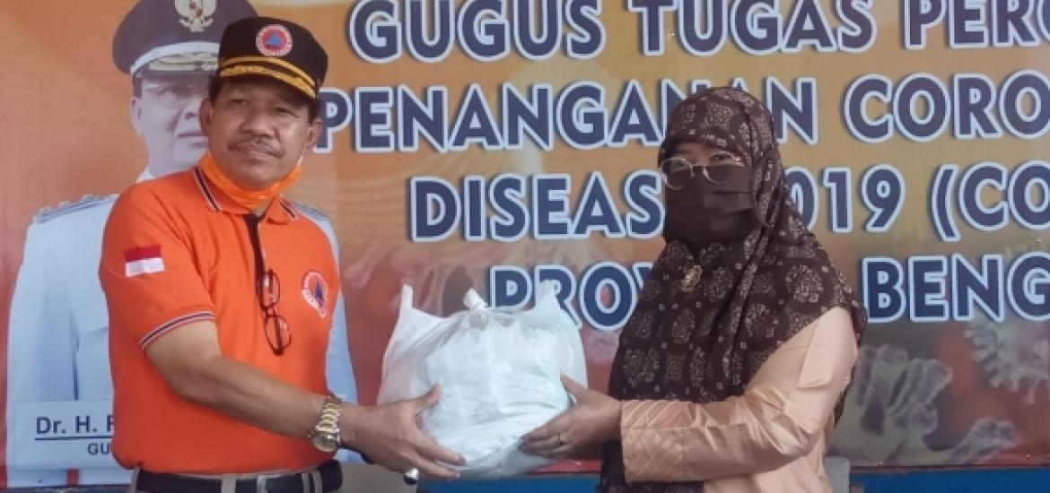 DLHK Salurkan Bantuan Sembako 