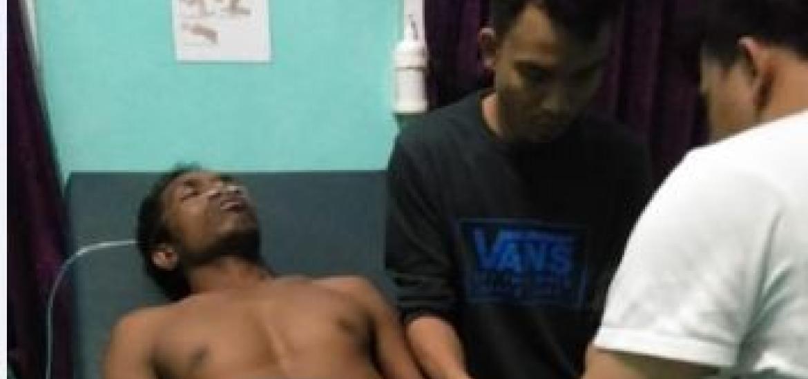 Salah satu korban terseret ombak