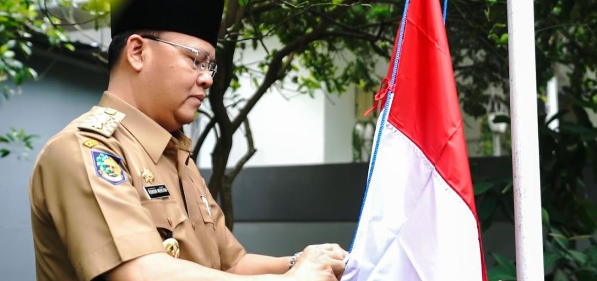 Gubernur Rohidin Imbau Bupati/Walikota Pasang Bendera Merah Putih 