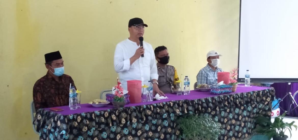 Gubernur Rohidin saat kunker di SMAN 9 Bengkulu Utara