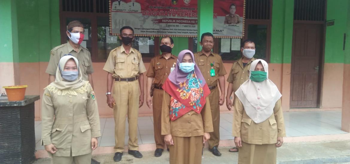 Para guru SDN 1 garut Tanggamus