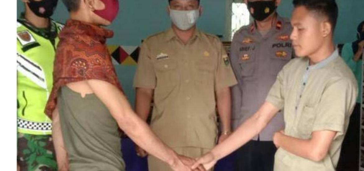 Musyawarah penyelesaian perselisihan warga