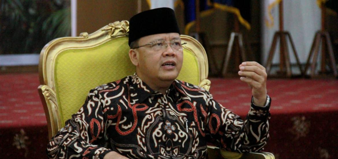 Gubernur Rohidin Mersyah