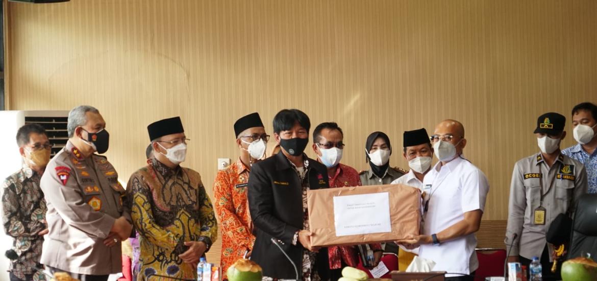 Gubernur Rohidin Tegaskan Posko PPKM Desa Untuk Edukasi Masyarakat
