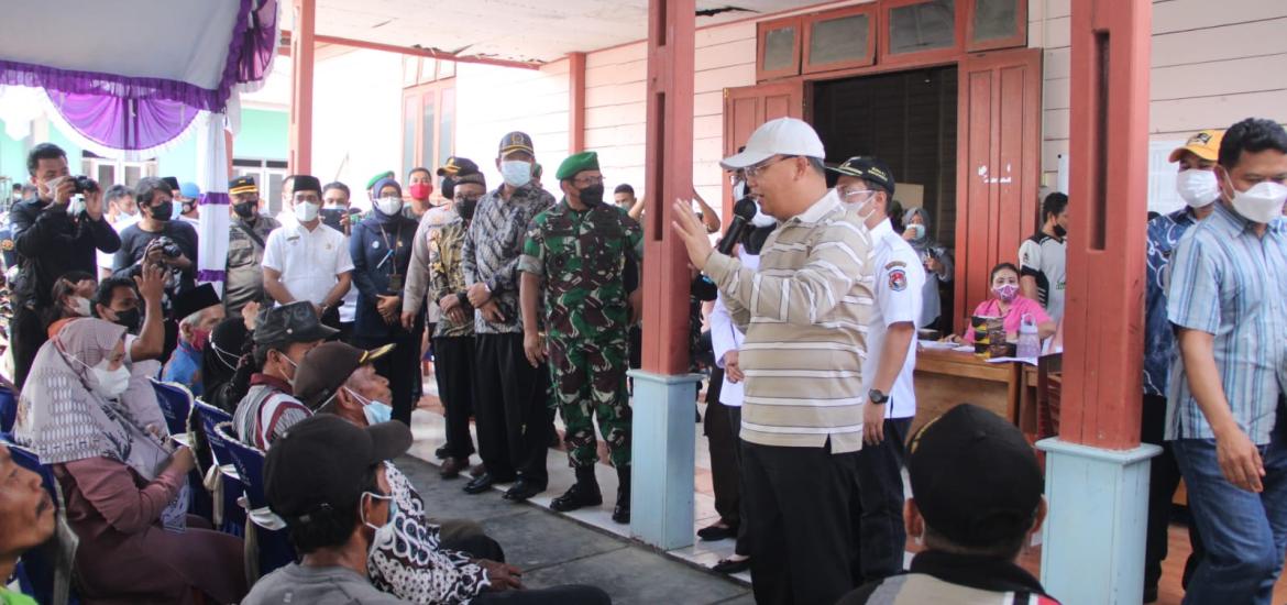 Gubernur Rohidin saat di Kabupaten Mukomuko
