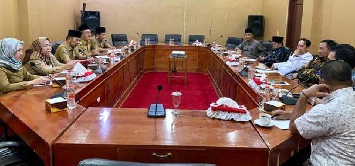 Komisi II DPRD Kota Bengkulu Rapat Bersama Mitra Kerja