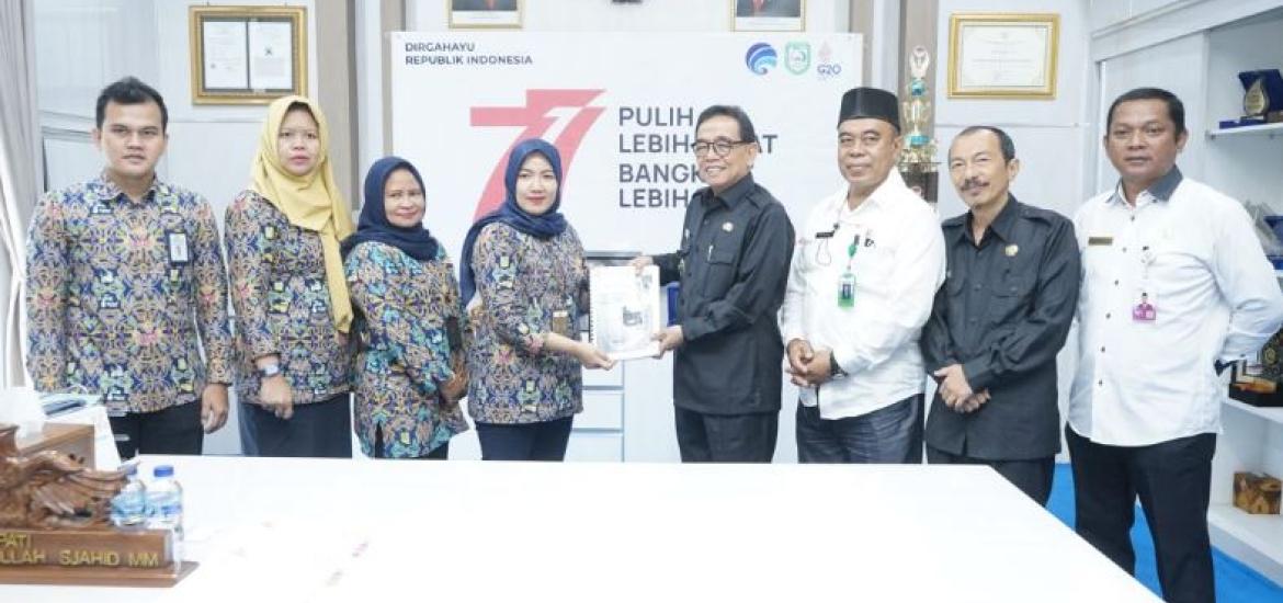 Bupati Kepahiang Terima Hibah BMN TPST Lubuk Sahung