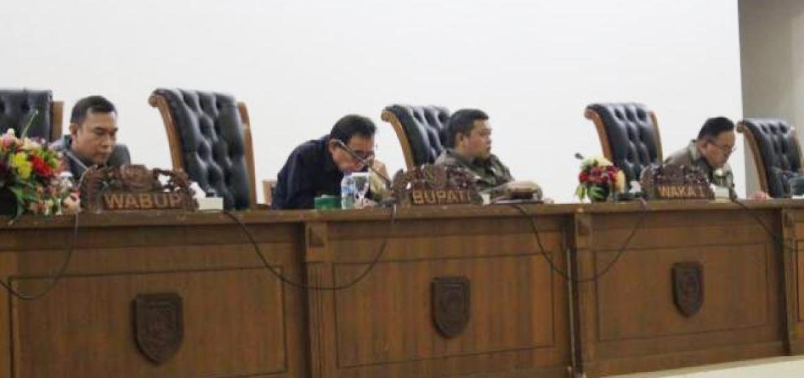 Lima Fraksi DPRD Kepahiang Setujui Pembahasan Raperda APBD 2023 dan Raperda Perubahan APBD 2022 DIbahas Lebih Lanjut