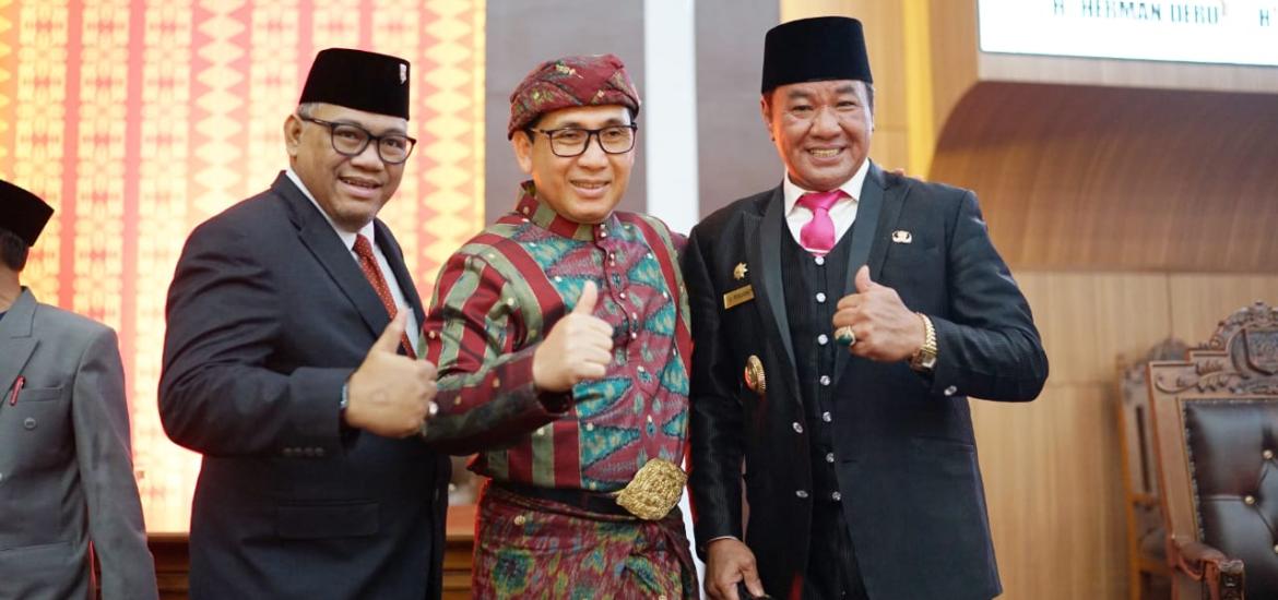 Wagub Bengkulu Rosjonsyah Hadiri Paripurna HUT ke 21 Kota Lubuk Linggau