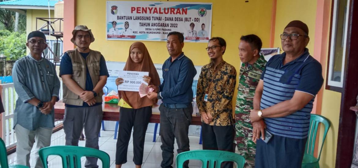 Enam Desa Di Kota Mukomuko Tuntas Salurkan BLT-DD 