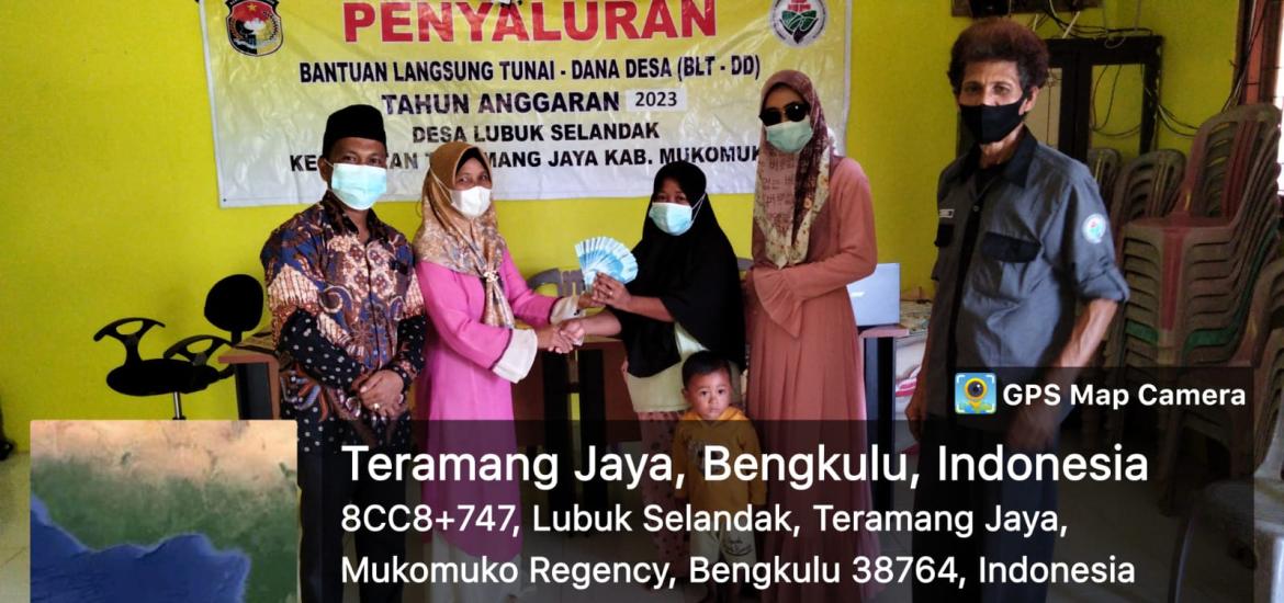  22 KPM Desa Lubuk Silandak Terima BLT DD