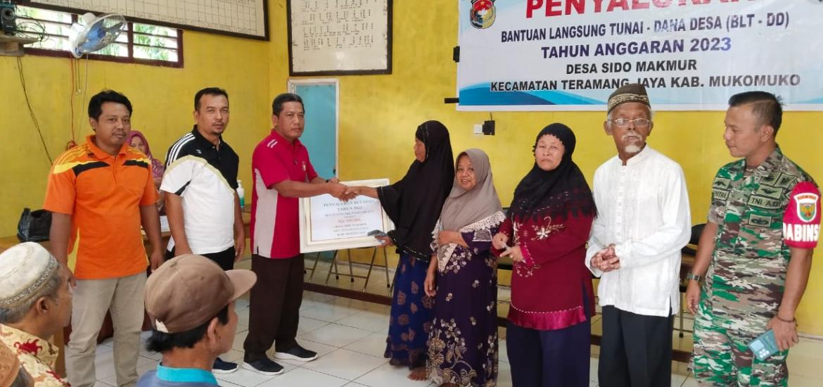 Pemerintah Desa Sido Makmur Salurkan BLT DD Tahap Satu Tahun 2023