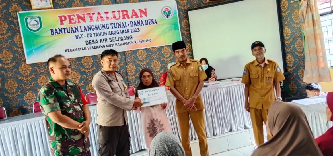 Pembagian (BLT-DD) Sukses Disalurkan