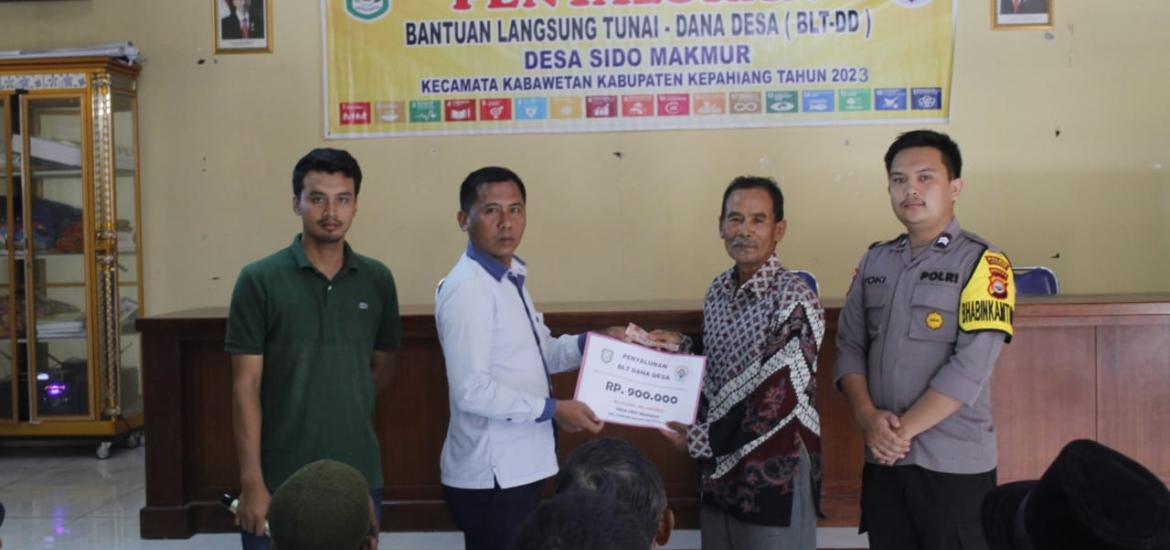 Pemdes Sido Makmur Salurkan BLT DD Tahap Dua Tahun 2023